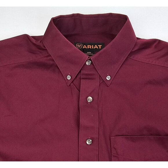 Ariat Size Medium Mens Burgundy Button Down Embroidered Chest Neck Logo Shirt - Picture 5 of 11